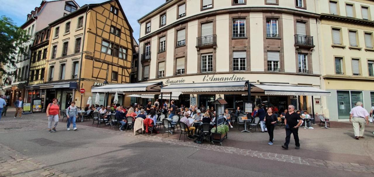 Le Red St Leon : Lit Queen Size * Wifi * Ideal Couple Colmar Exteriör bild
